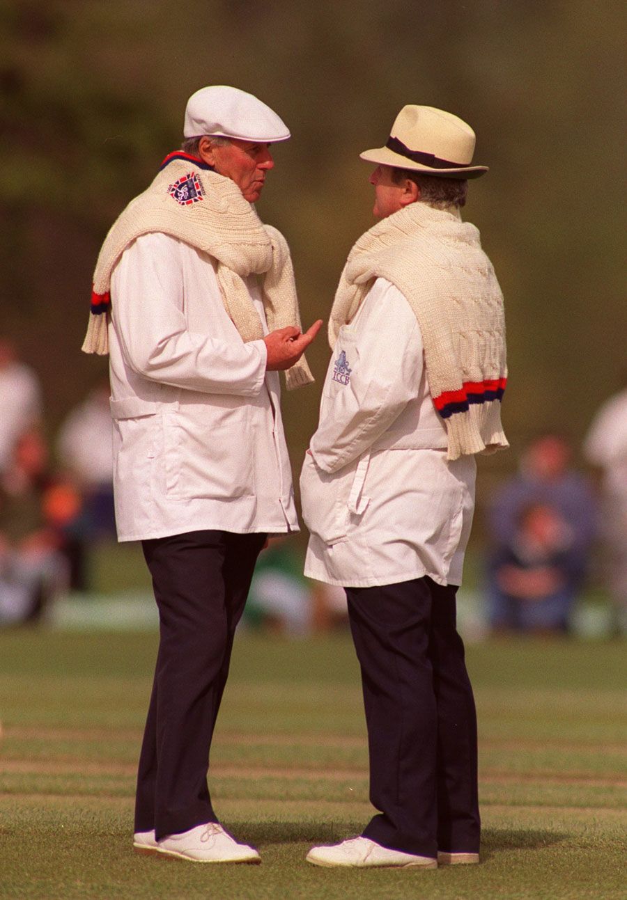 Barrie Meyer (left) chats with David Constant