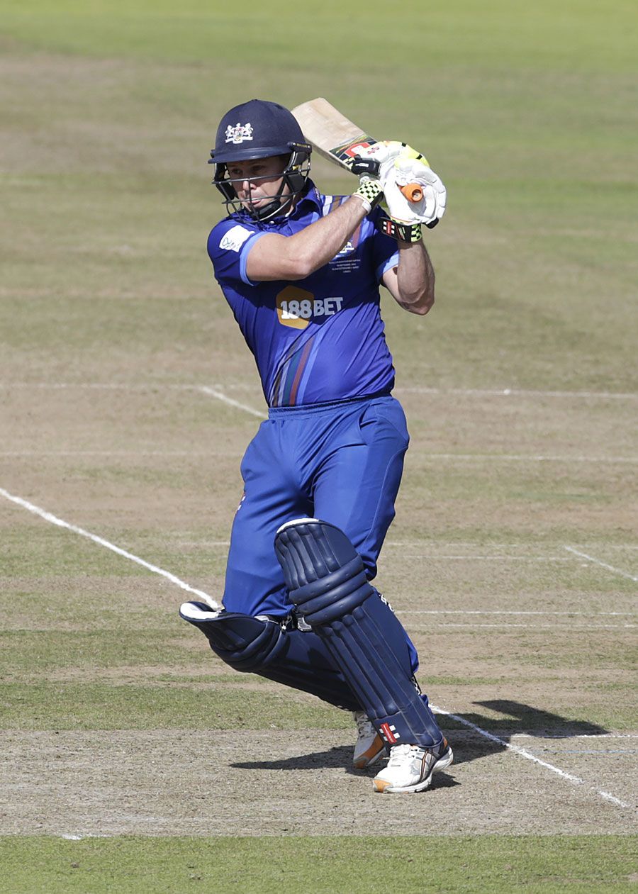 Geraint Jones tried to revive Gloucestershire