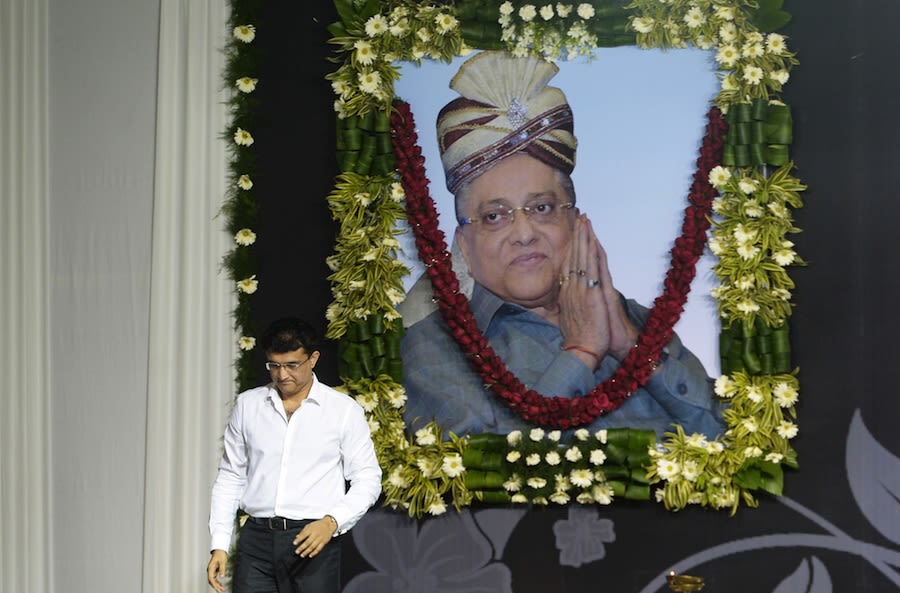 Sourav Ganguly pays tribute at a memorial for former BCCI president Jagmohan Dalmiya