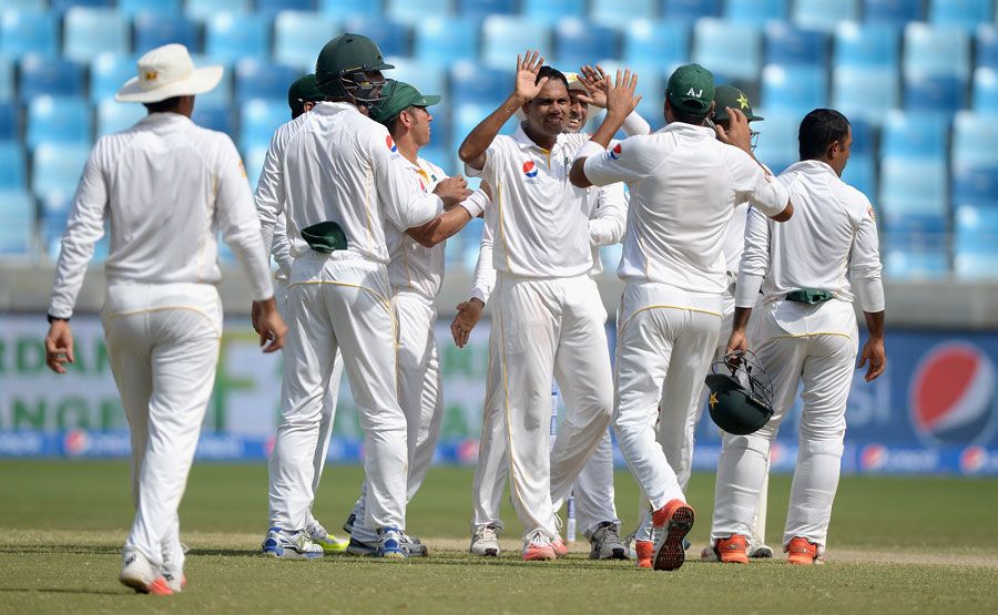 Zulfiqar Babar picked up the first wicket of the morning