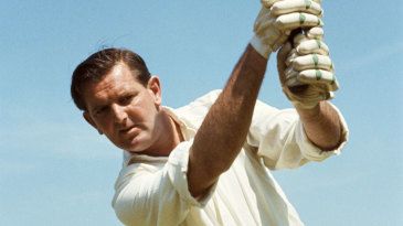 Tom Graveney dies at the age of 88