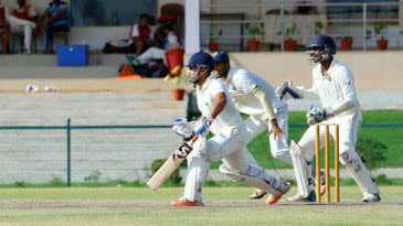 Himachal Pradesh take lead after 20 wickets
