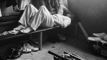 Former England batsman Richardson dies