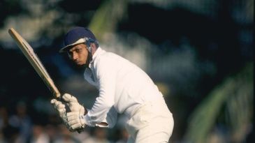 Beefy blows, a Curtly classic, and wondrous Warnie