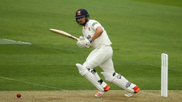Mickleburgh and Browne lead strong Essex reply