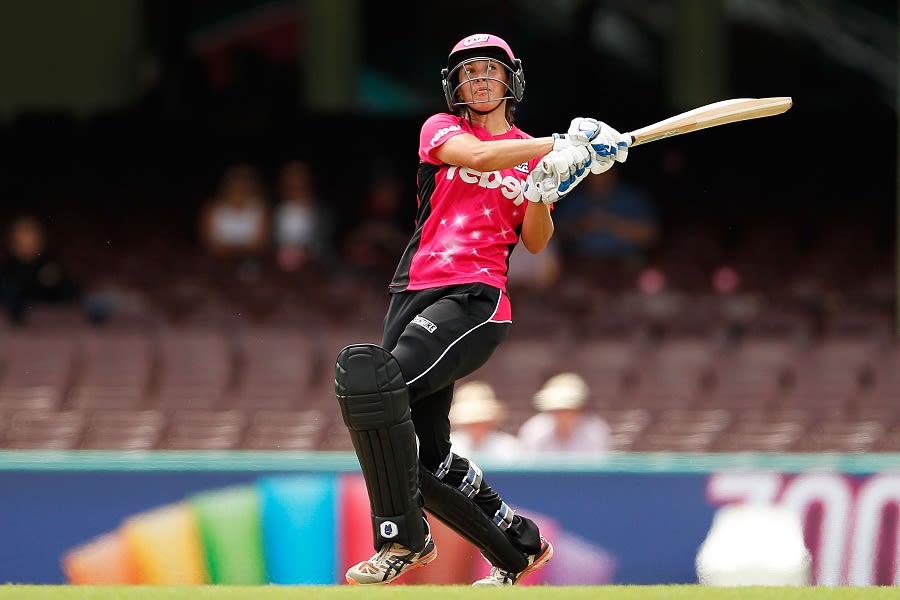 Sara McGlashan plays a pull