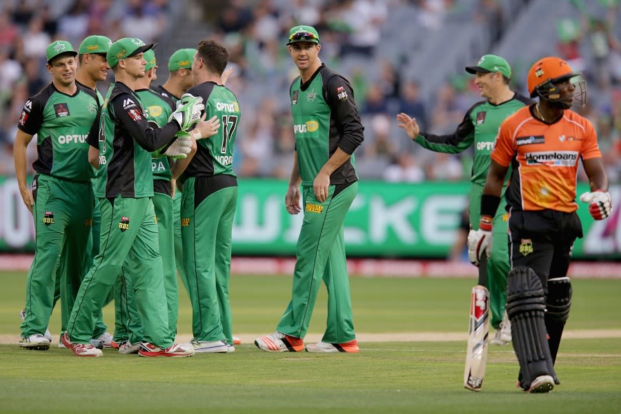 Stars celebrate the wicket of Michael Carberry