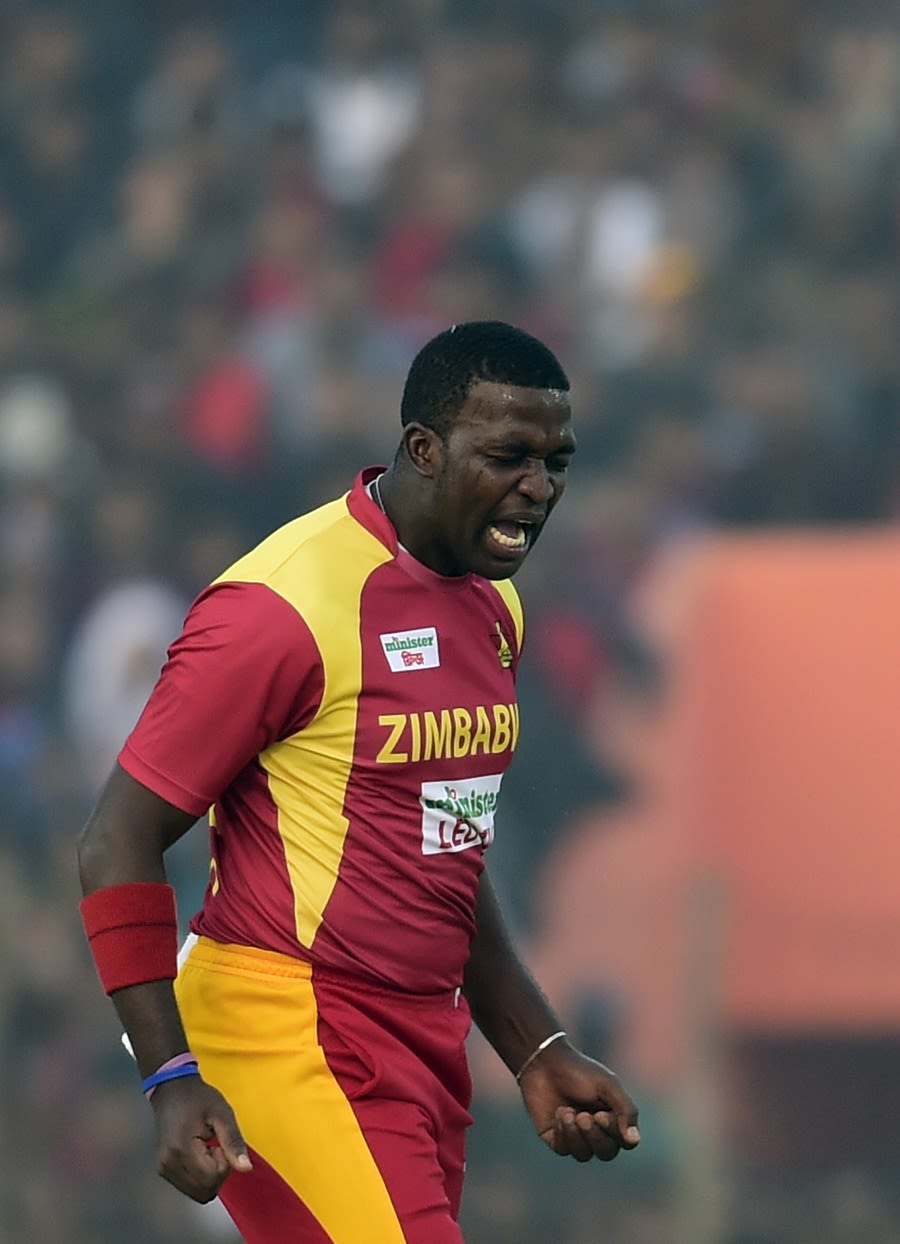 Tendai Chisoro picked up two early wickets