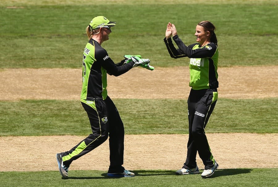 Erin Osborne claimed 3 for 21 in four overs