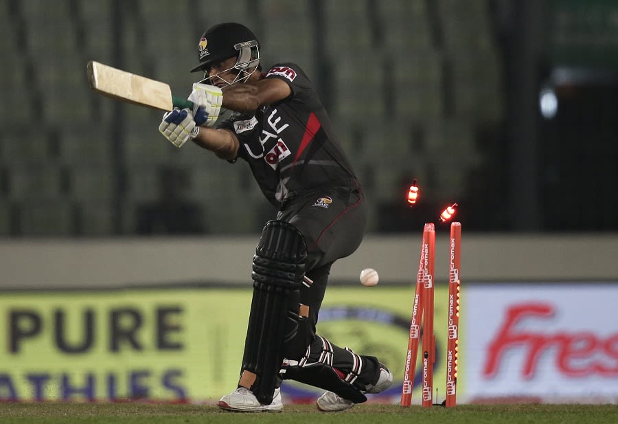 Mohammad Shahzad was bowled by Lasith Malinga
