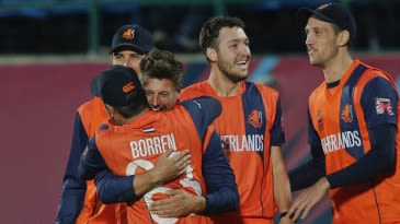 Anton Roux to step down as Netherlands coach
