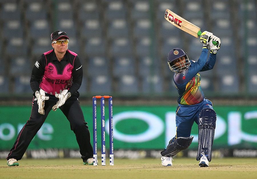 Dilani Manodara top-scored for Sri Lanka with 37 off 31 balls
