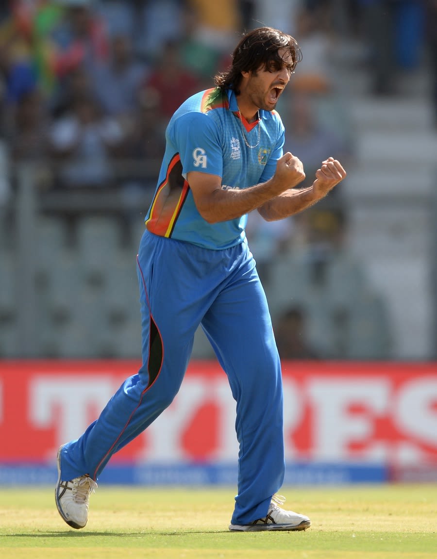 Shapoor Zadran is pumped after dismissing Hashim Amla