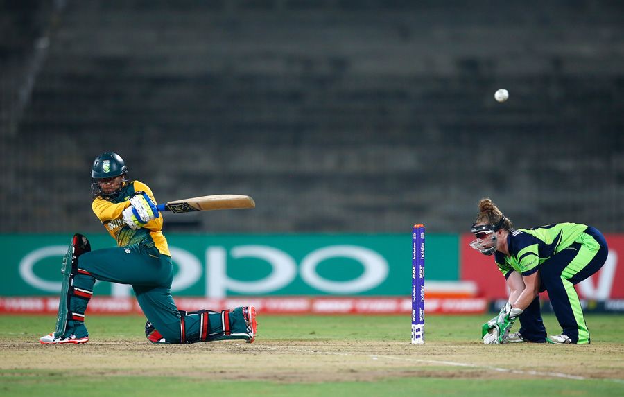 Dinesha Devnarain sweeps powerfully