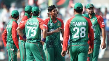 Bangladesh assistant coach told to report to work immediately