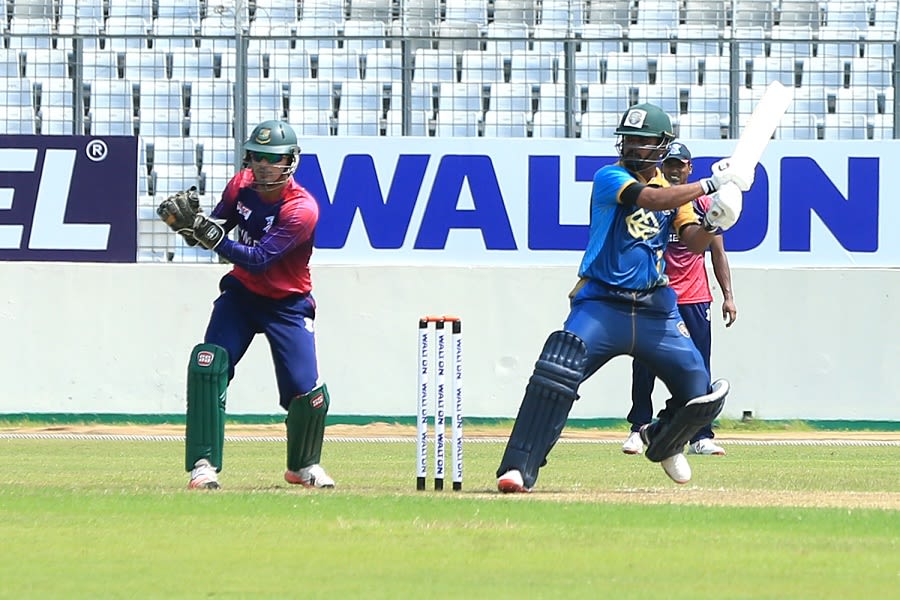 Shamsur Rahman plays through the off side