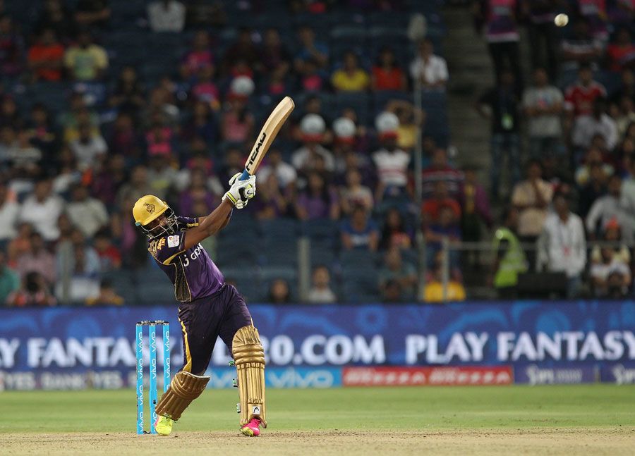 R Sathish launches one over the long-on boundary