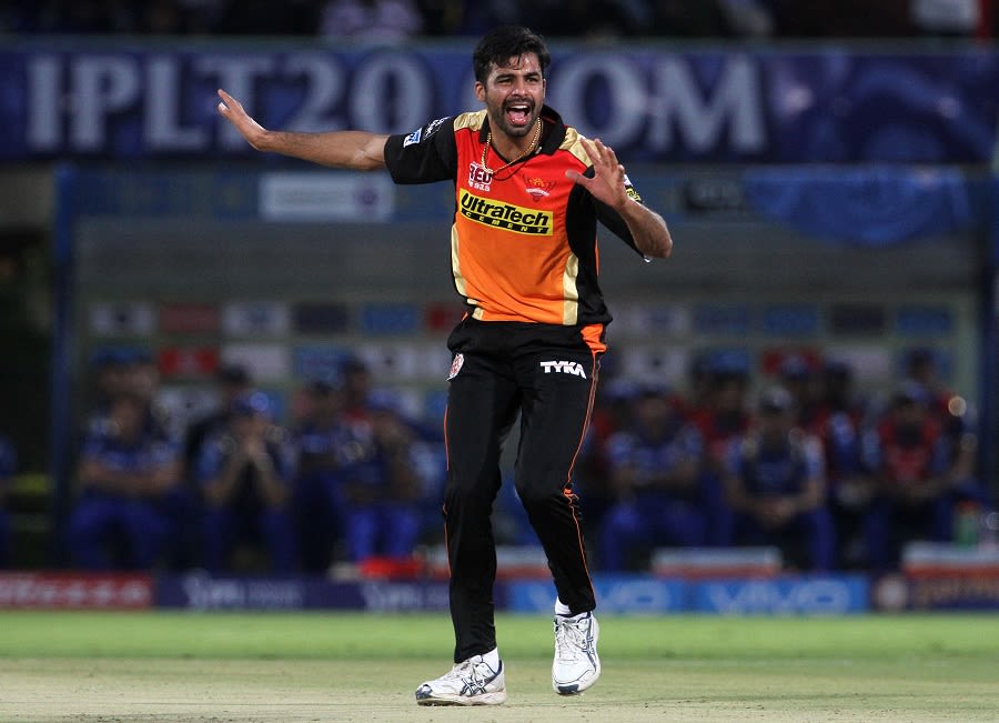 Barinder Sran took 2 for 18 in 3.3 overs
