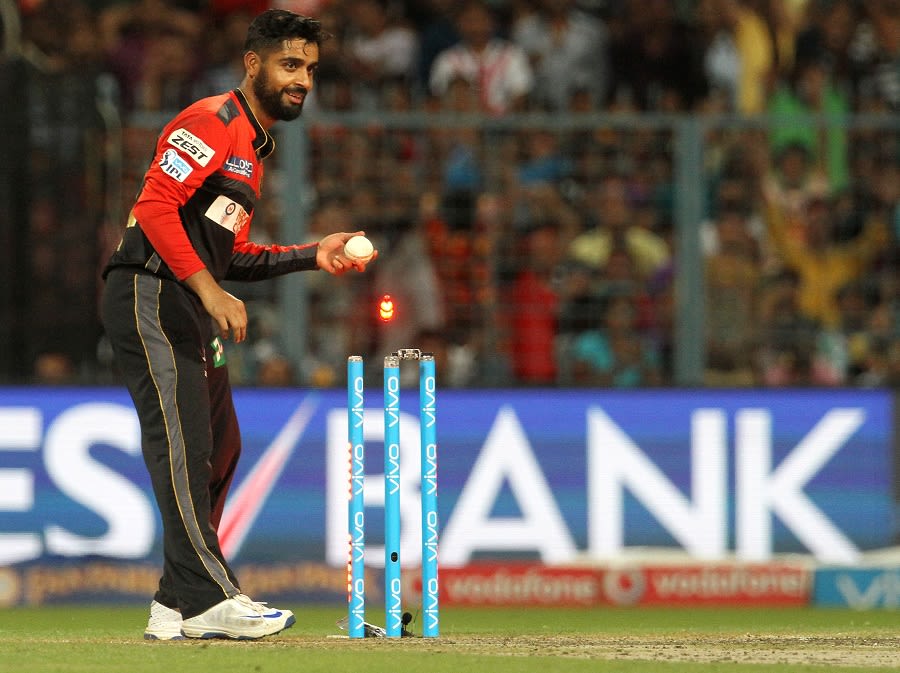 Iqbal Abdulla takes the bails off to run out Gautam Gambhir