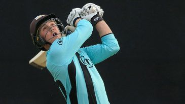 Roy and Sibley leave Sussex on the brink