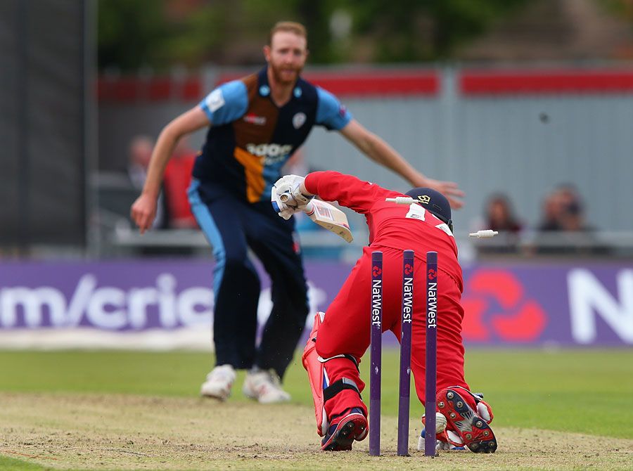 Alex Davies was bowled by Andy Carter