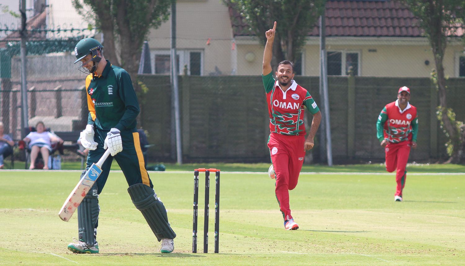 Sufyan Mehmood dismisses Oliver Newey