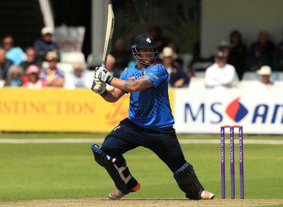 Matt Coles in action for Kent