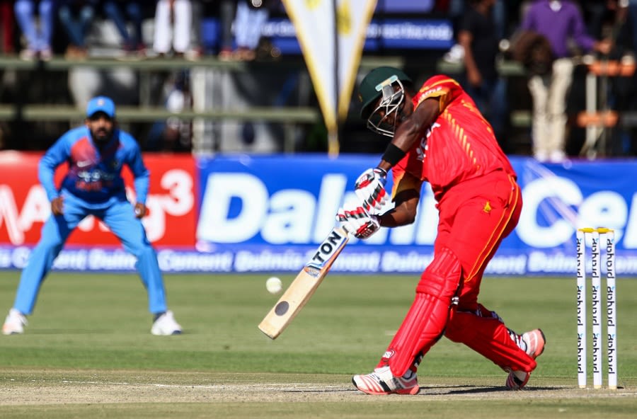 Elton Chigumbura slammed an unbeaten 54