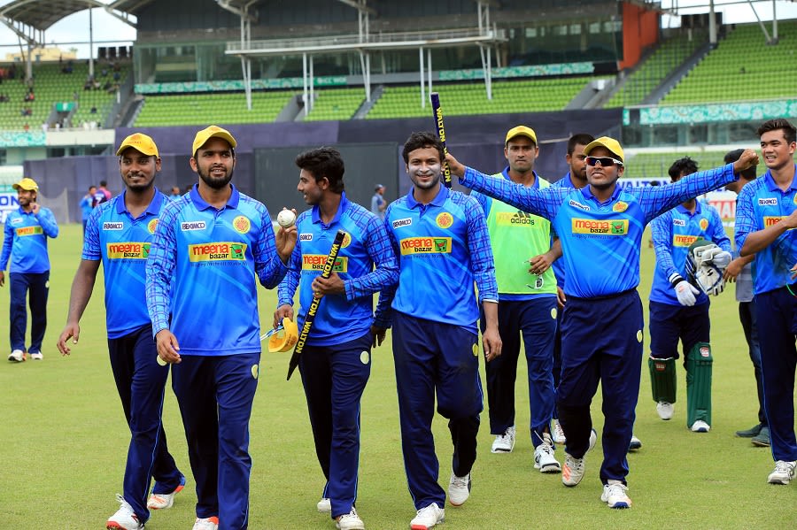 Saqlain Sajib acknowledges the crowd after his seven-for led Abahani Limited to the DPL title