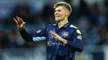 Yorkshire squeeze Roses win as Carver clings on