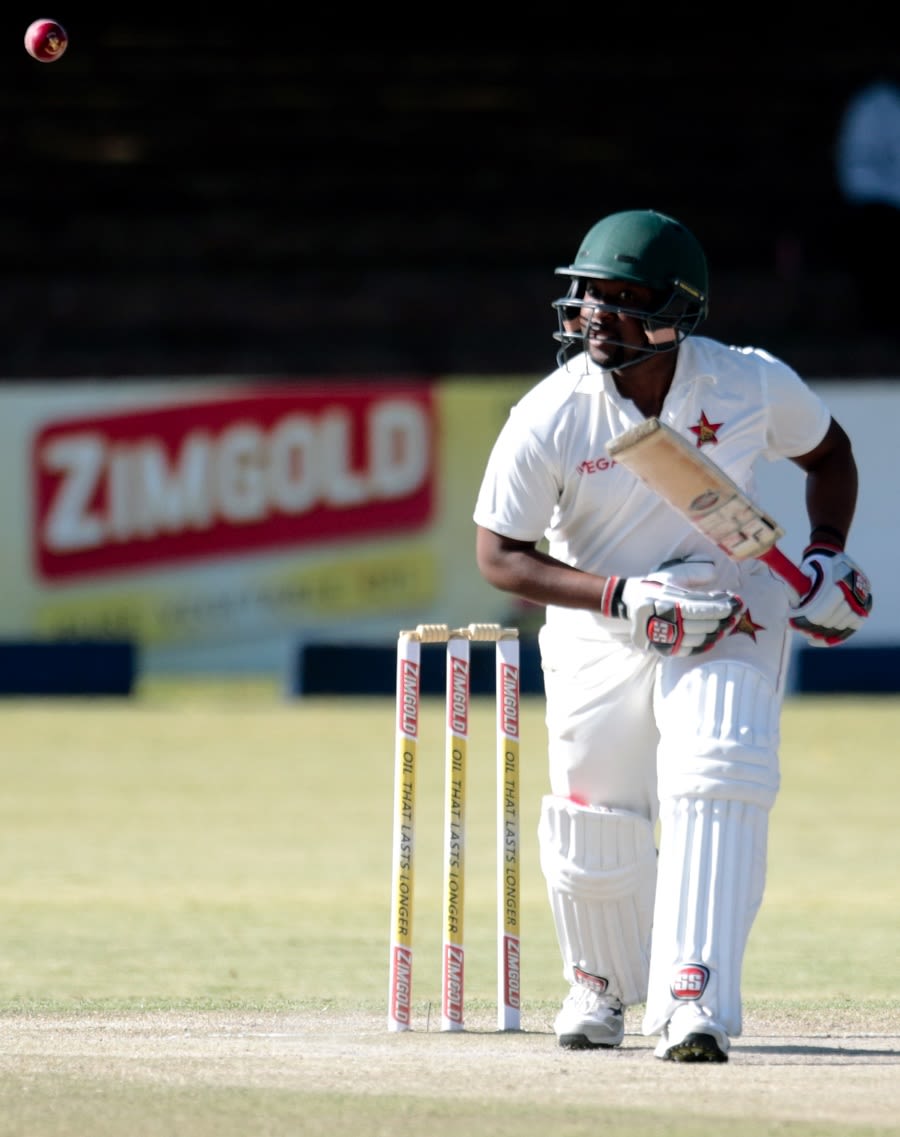 Tino Mawoyo eyes the off side