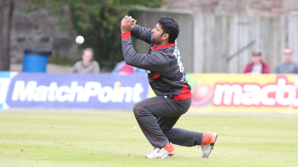 Mohammad Naveed drops Kyle Coetzer at short fine leg on 73