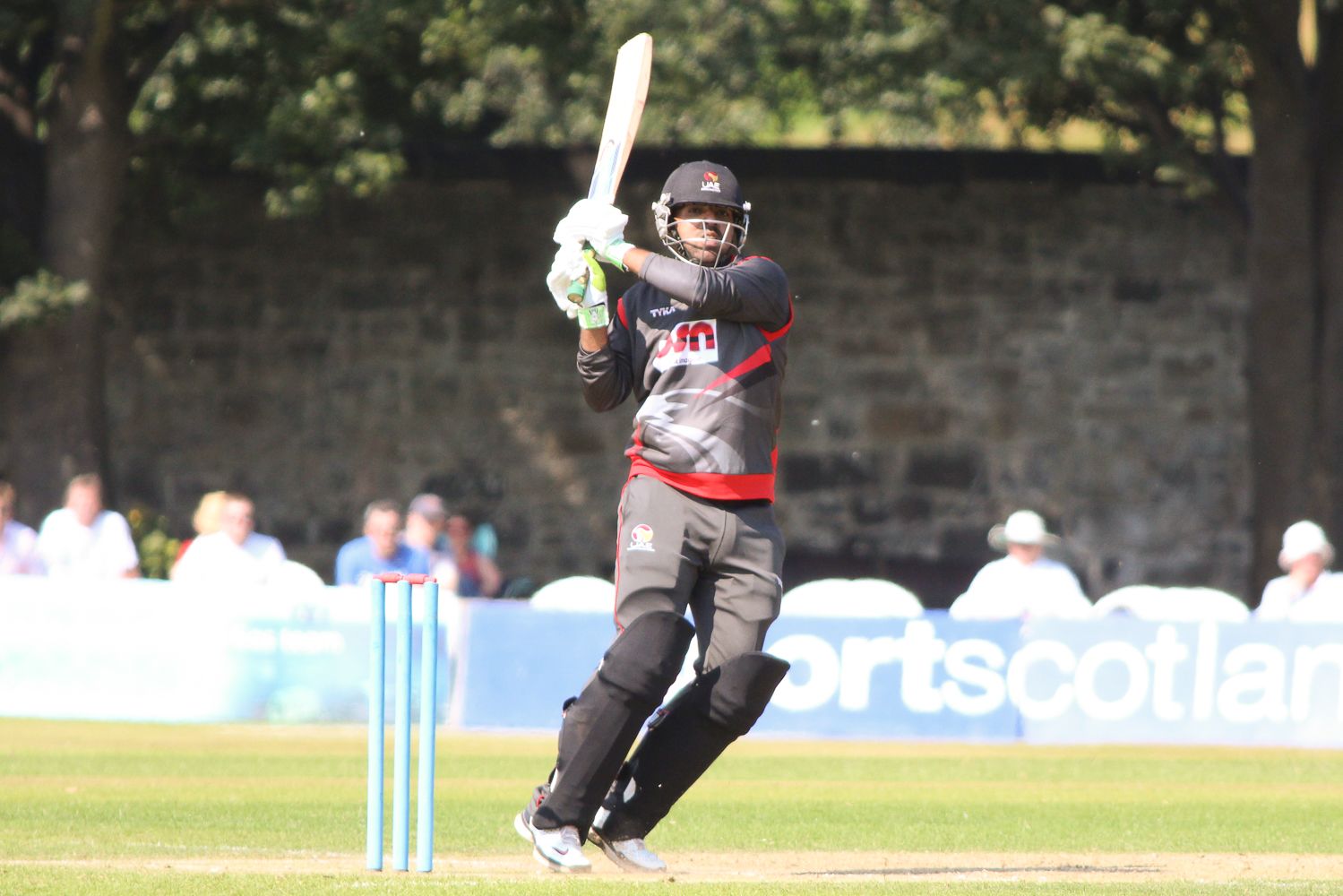 Muhammad Usman pulls a boundary behind square leg