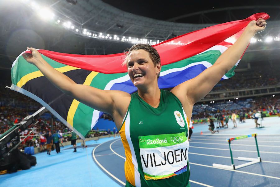 Sunette Viljoen celebrates winning the silver medal at the Olympics