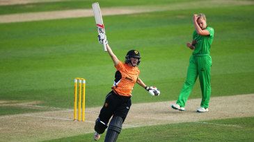 Bates stars as Vipers' experience wins Super League
