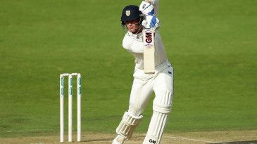 Burnham and Pringle tame Derbyshire spinners