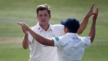 Meschede, Wallace carry fight against champions