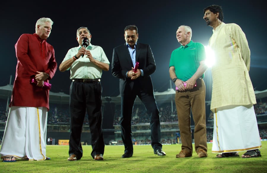 Dean Jones, Ravi Shastri, Allan Border and Kris Srikanth were felicitated by the TNCA on the 30th anniversary of the second tied Test
