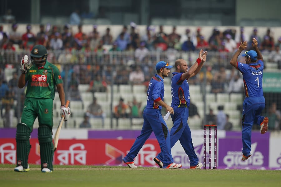 Mirwais Ashraf removed the two openers in quick succession