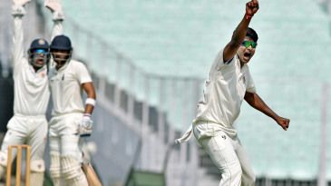 Karnataka win big with Gowtham 10-for; to face Mumbai in quarterfinals