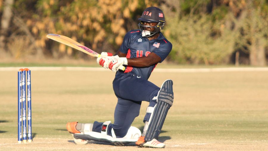 Nicholas Standford reverse sweeps Rhys Palmer for a boundary