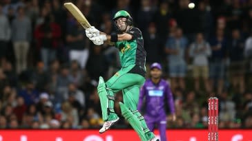 Quiney, Maxwell bash subdues Hurricanes