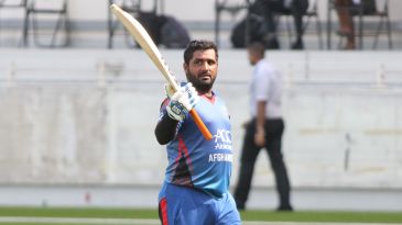 Shenwari and Shahzad thump Ireland