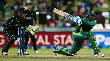 Van Jaarsveld ton sets up drubbing of Lions