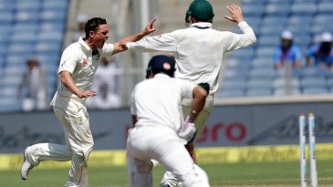 How a spinner can break the rhythm of the batsman