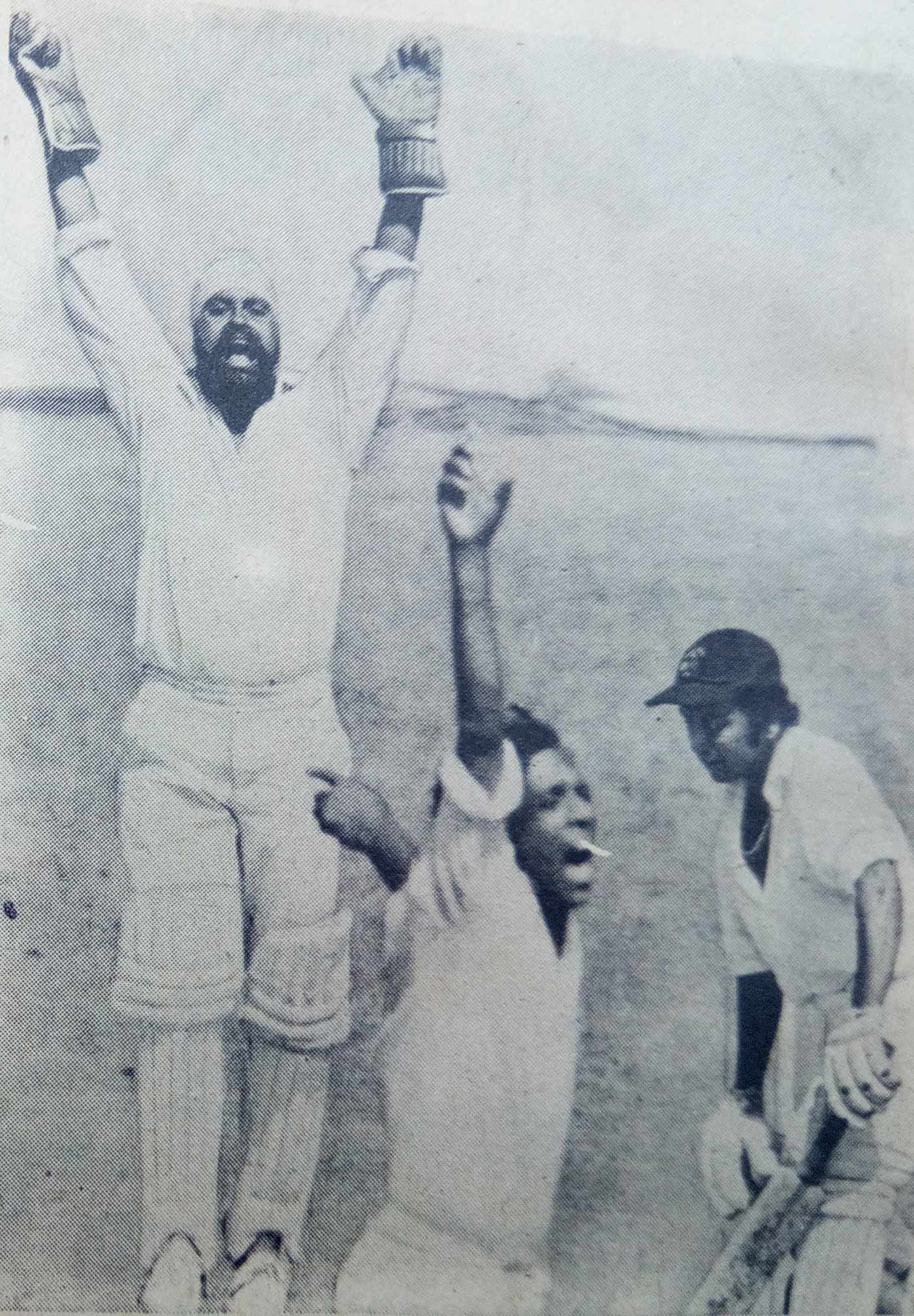 Rajinder Goel celebrates the wicket of Gundappa Viswanath