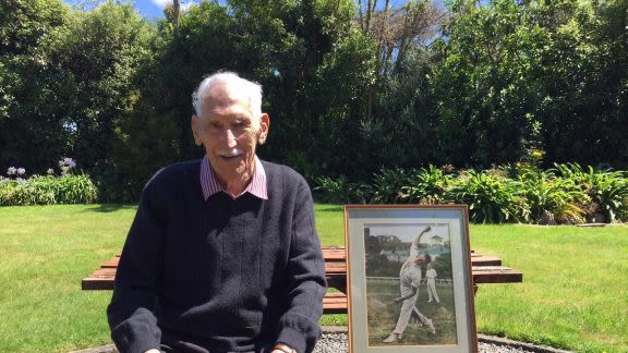 New Zealand's Tom Pritchard dies aged 100