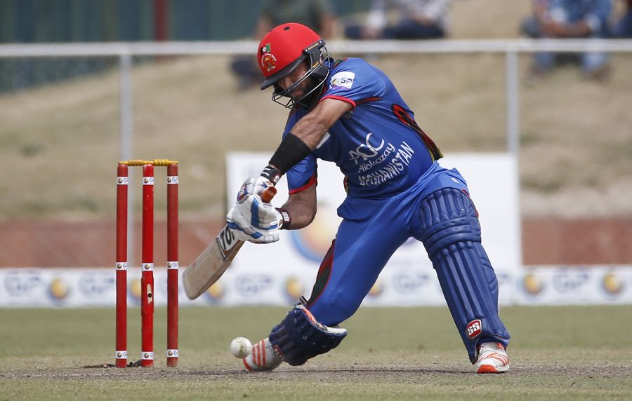 Shafiqulla sizes up for a big shot