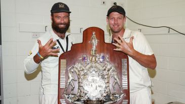Rob Quiney retires from first-class cricket as Victoria revamp contract list
