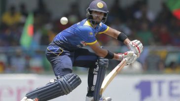 SL break ODI drought to level series